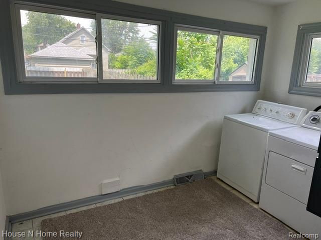 50 W Milton Avenue, Hazel Park, MI 48030
