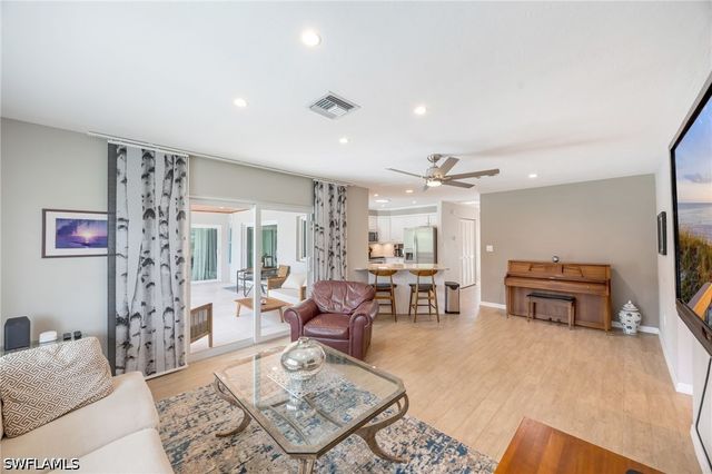 363 Juli Fe DR, Naples, FL 34110