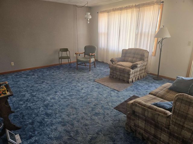 303 E 7 th Avenue, Brodhead, WI 53520