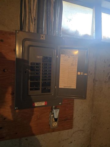 303 E 7 th Avenue, Brodhead, WI 53520