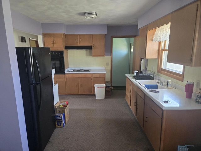 303 E 7 th Avenue, Brodhead, WI 53520