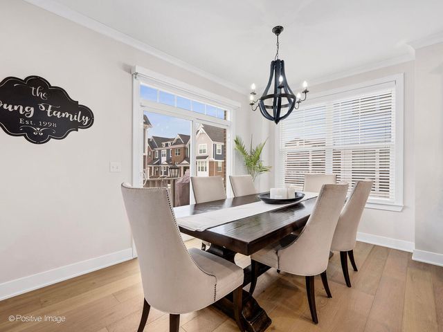 412 Bluff Avenue, La Grange, IL 60525