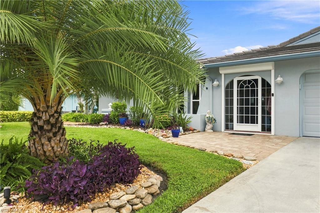 1024 E Archer PKWY, CAPE CORAL, FL 33904 — photo 5