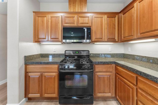 2652 Crescent Way, Discovery Bay, CA 94505