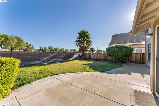 2652 Crescent Way, Discovery Bay, CA 94505
