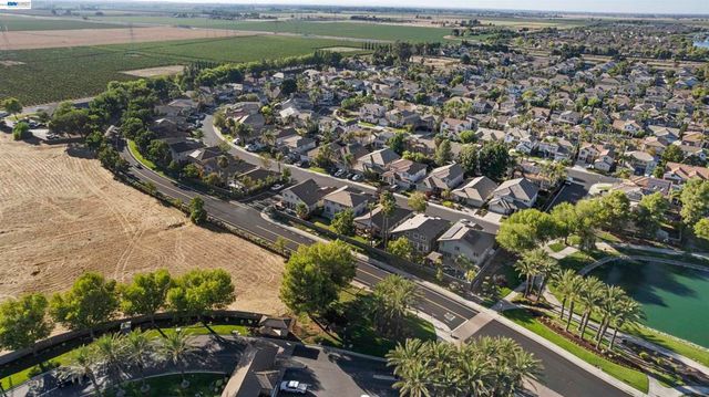 2652 Crescent Way, Discovery Bay, CA 94505