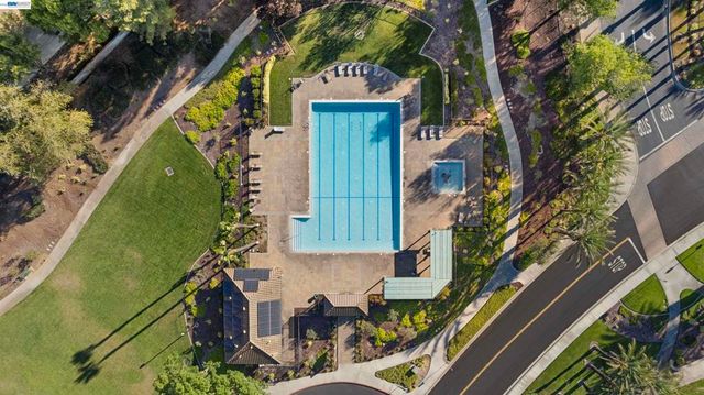 2652 Crescent Way, Discovery Bay, CA 94505