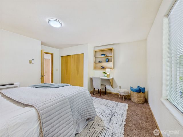 201 Rainier Lane, Port Ludlow, WA 98365