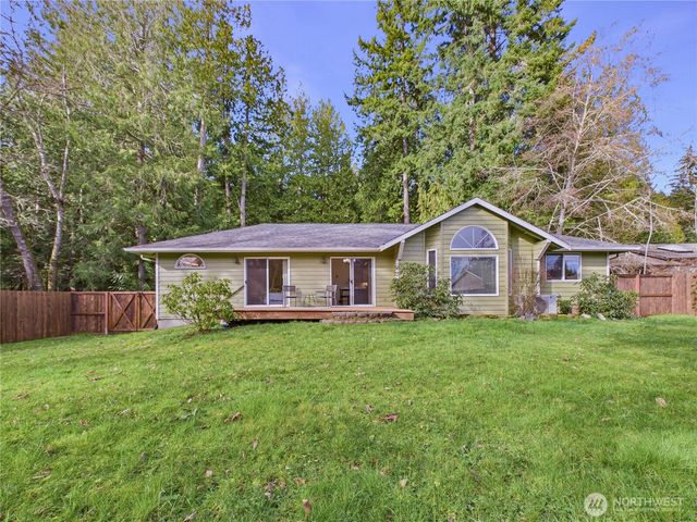 201 Rainier Lane, Port Ludlow, WA 98365
