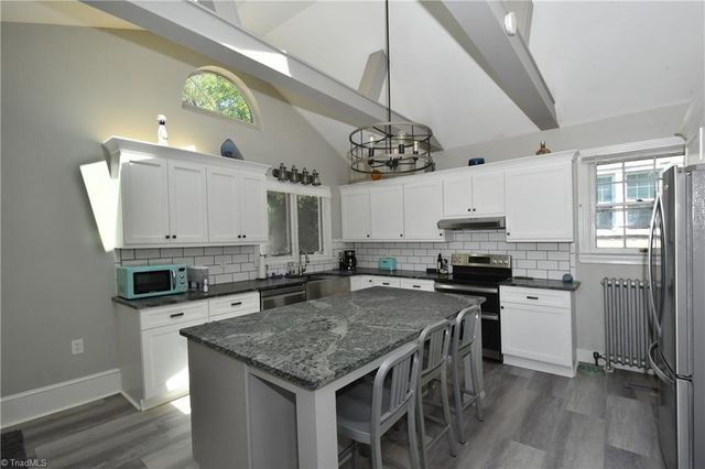 422 Horace Mann Avenue, Winston-salem, NC 27104
