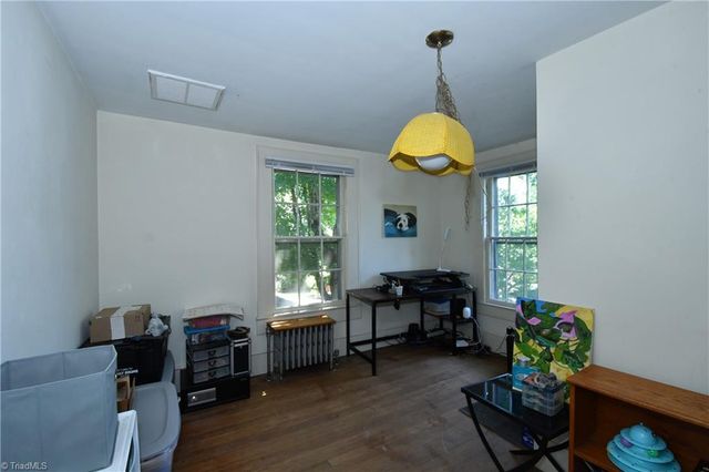 422 Horace Mann Avenue, Winston-salem, NC 27104