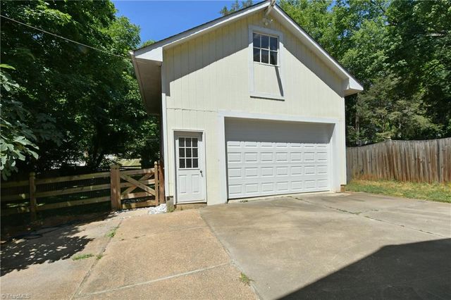 422 Horace Mann Avenue, Winston-salem, NC 27104