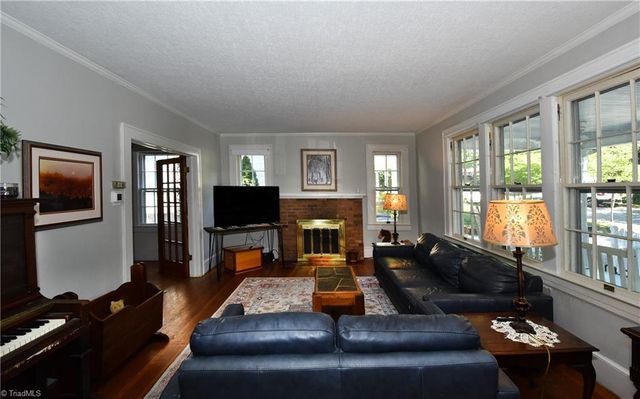 422 Horace Mann Avenue, Winston-salem, NC 27104