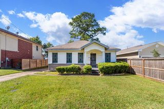 5822 Grace Lane, Houston, TX 77021