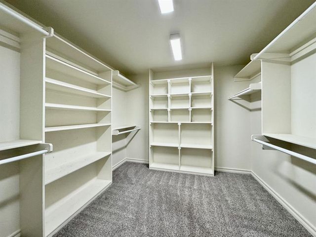 308 N Lockeport Drive, Edmond, OK 73003