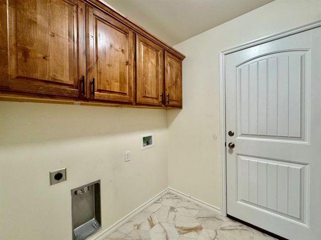 308 N Lockeport Drive, Edmond, OK 73003