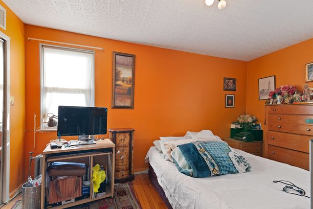 6406 MADISON ST, West New York, NJ 07093