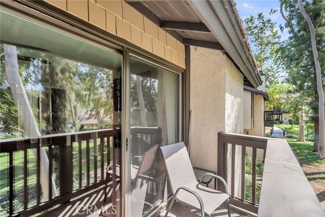 876 Via Mesa Verde, Riverside, CA 92507