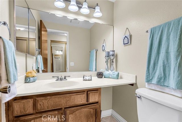 876 Via Mesa Verde, Riverside, CA 92507