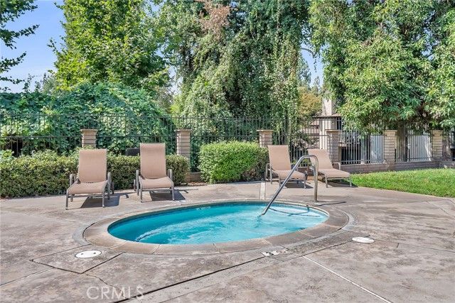 876 Via Mesa Verde, Riverside, CA 92507