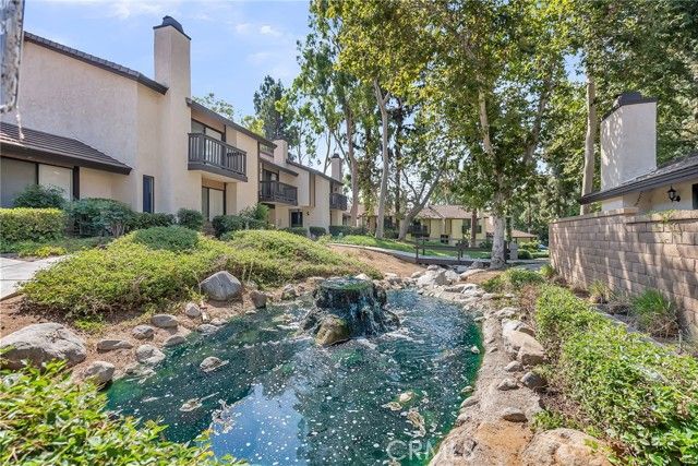 876 Via Mesa Verde, Riverside, CA 92507