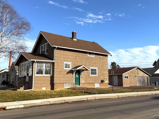 644 N 22nd St, Superior, WI 54880