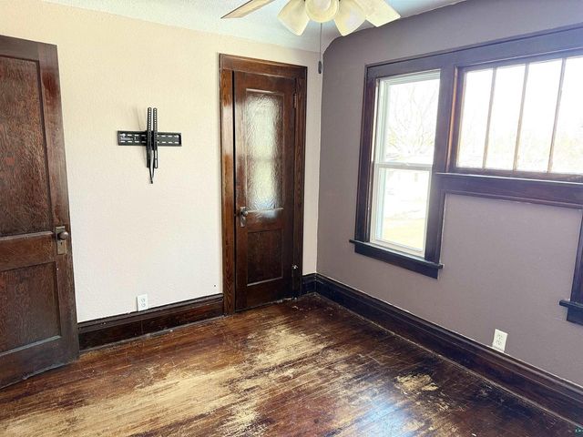 644 N 22nd St, Superior, WI 54880