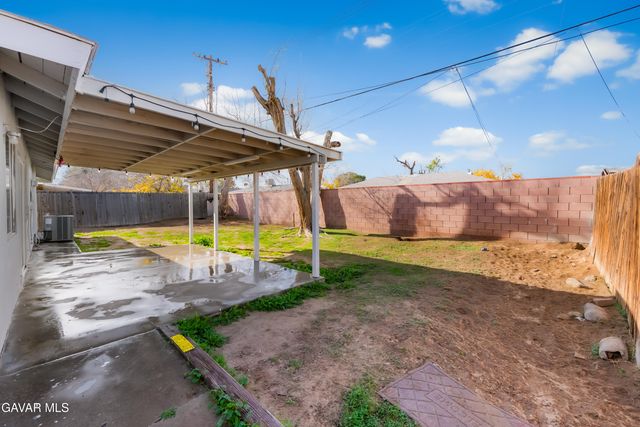 45323 Andale Avenue, Lancaster, CA 93535