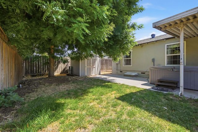 2313 Jasmin Ave, Modesto, CA 95350
