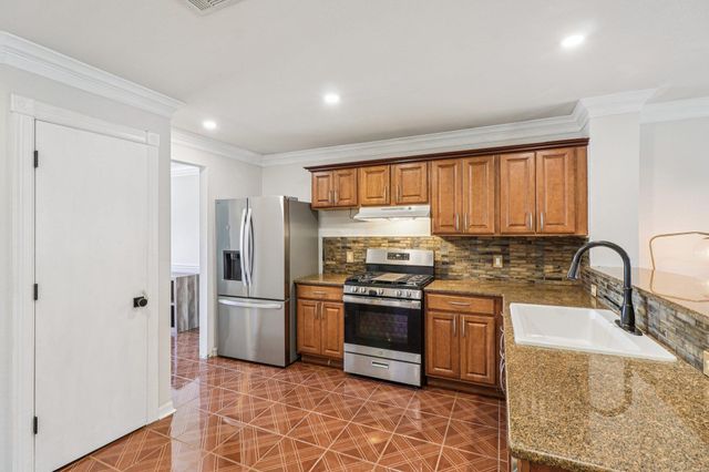 13508 Sierra Wind LN, Elgin, TX 78621