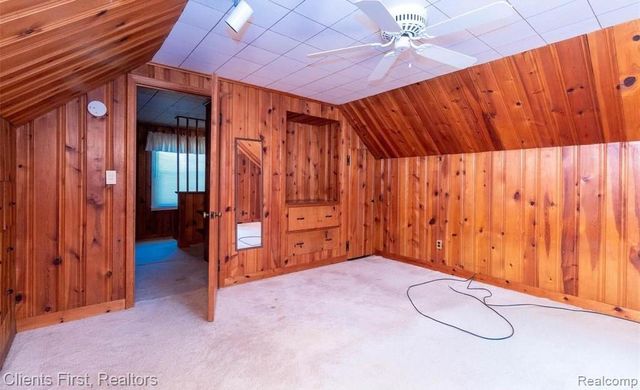 24621 Carlysle Street, Dearborn, MI 48124