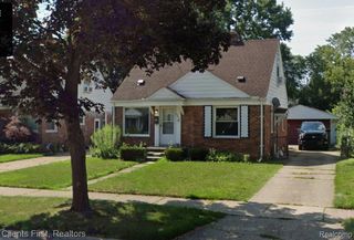 24621 Carlysle Street, Dearborn, MI 48124