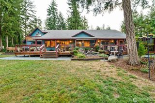 31405 94th Avenue E, Eatonville, WA 98328