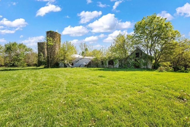 2920 Burnside Road NW, Johnstown, OH 43031