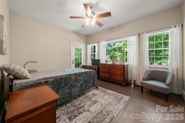 686 White Oaks Road, Mooresville, NC 28115