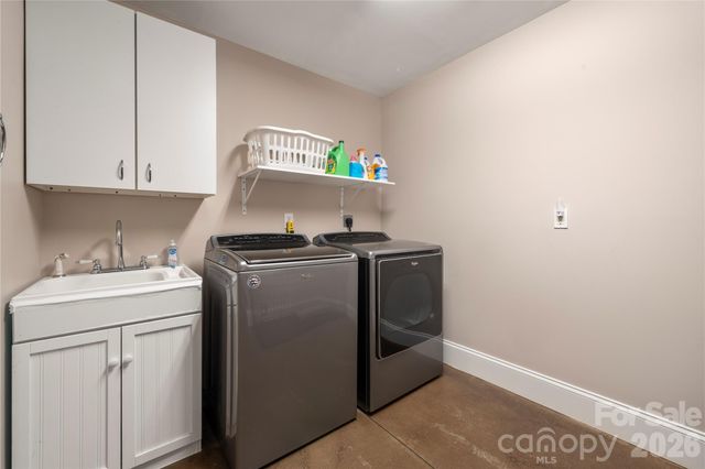 686 White Oaks Road, Mooresville, NC 28115