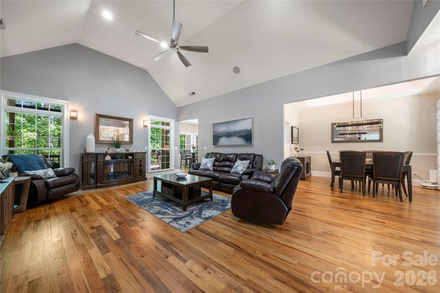 686 White Oaks Road, Mooresville, NC 28115