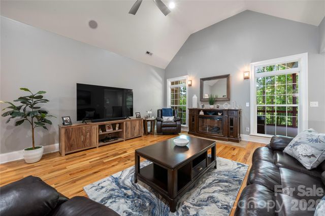 686 White Oaks Road, Mooresville, NC 28115