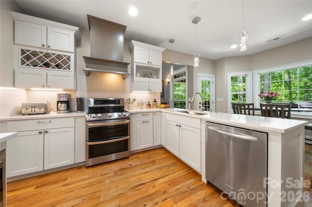 686 White Oaks Road, Mooresville, NC 28115