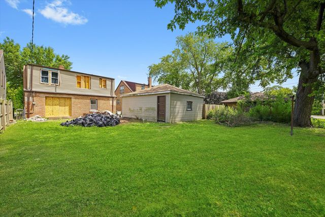 8742 S Washtenaw Avenue, Evergreen Park, IL 60805