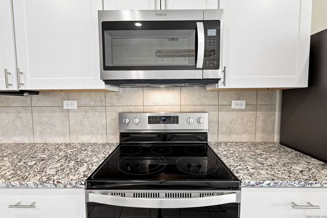 882 Crested Iris, New Braunfels, TX 78130