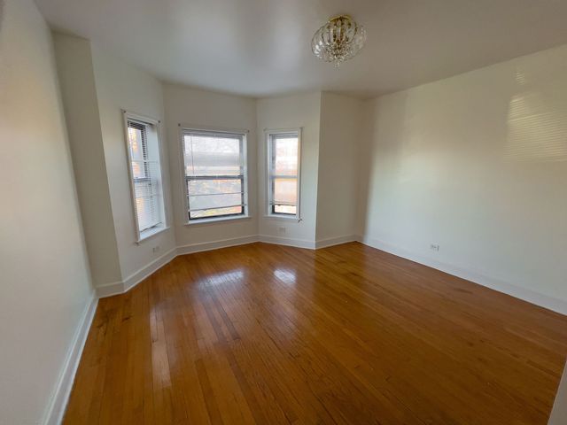 115 E 60th Street 2, Chicago, IL 60637