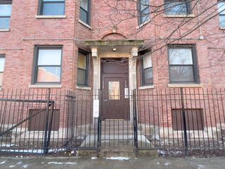 115 E 60th Street 2, Chicago, IL 60637