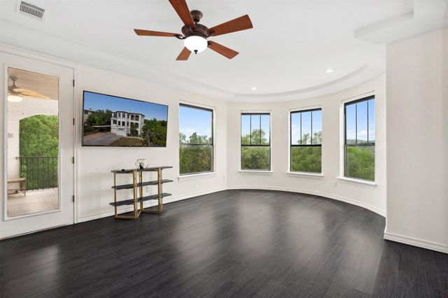 8117 Joy RD, Volente, TX 78641