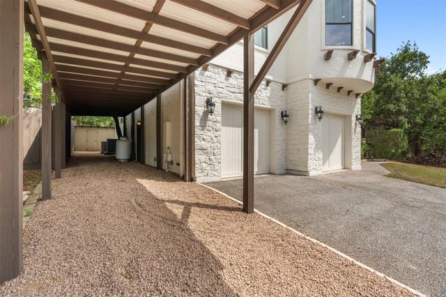 8117 Joy RD, Volente, TX 78641