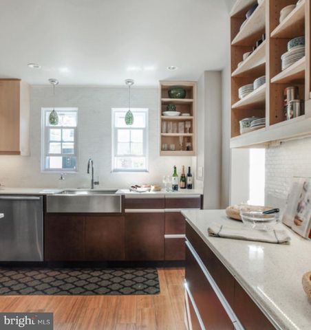 3214 19TH RD N, Arlington, VA 22201