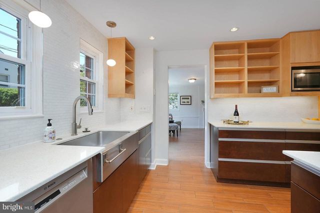 3214 19TH RD N, Arlington, VA 22201