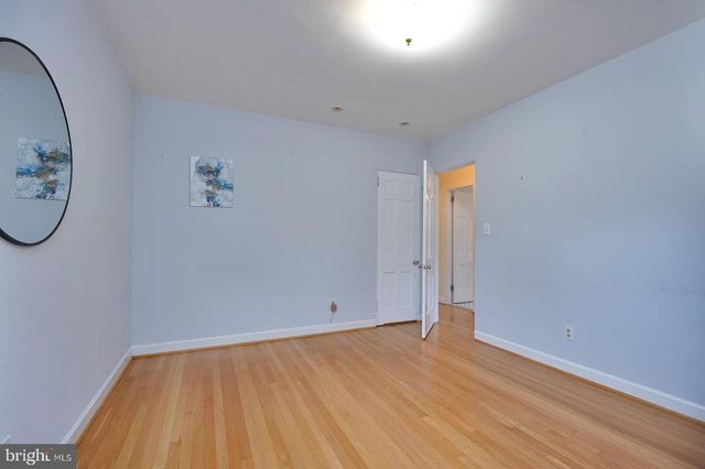 3214 19TH RD N, Arlington, VA 22201