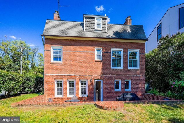 3214 19TH RD N, Arlington, VA 22201