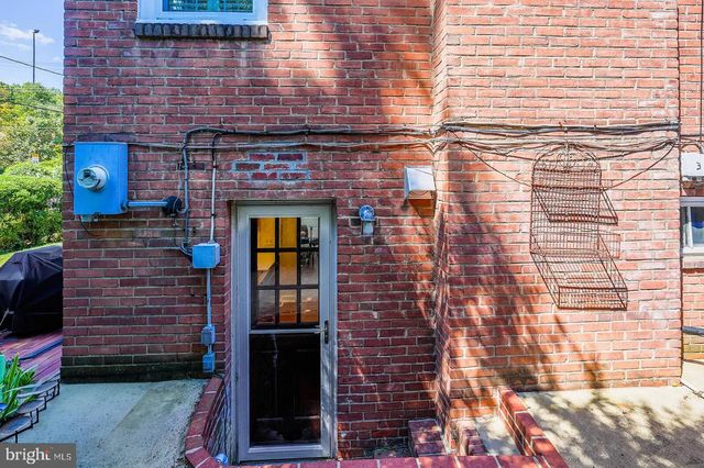 3214 19TH RD N, Arlington, VA 22201